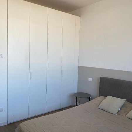 Confortevole Bilocale In Largo Marinai D'Italia Milão Exterior foto