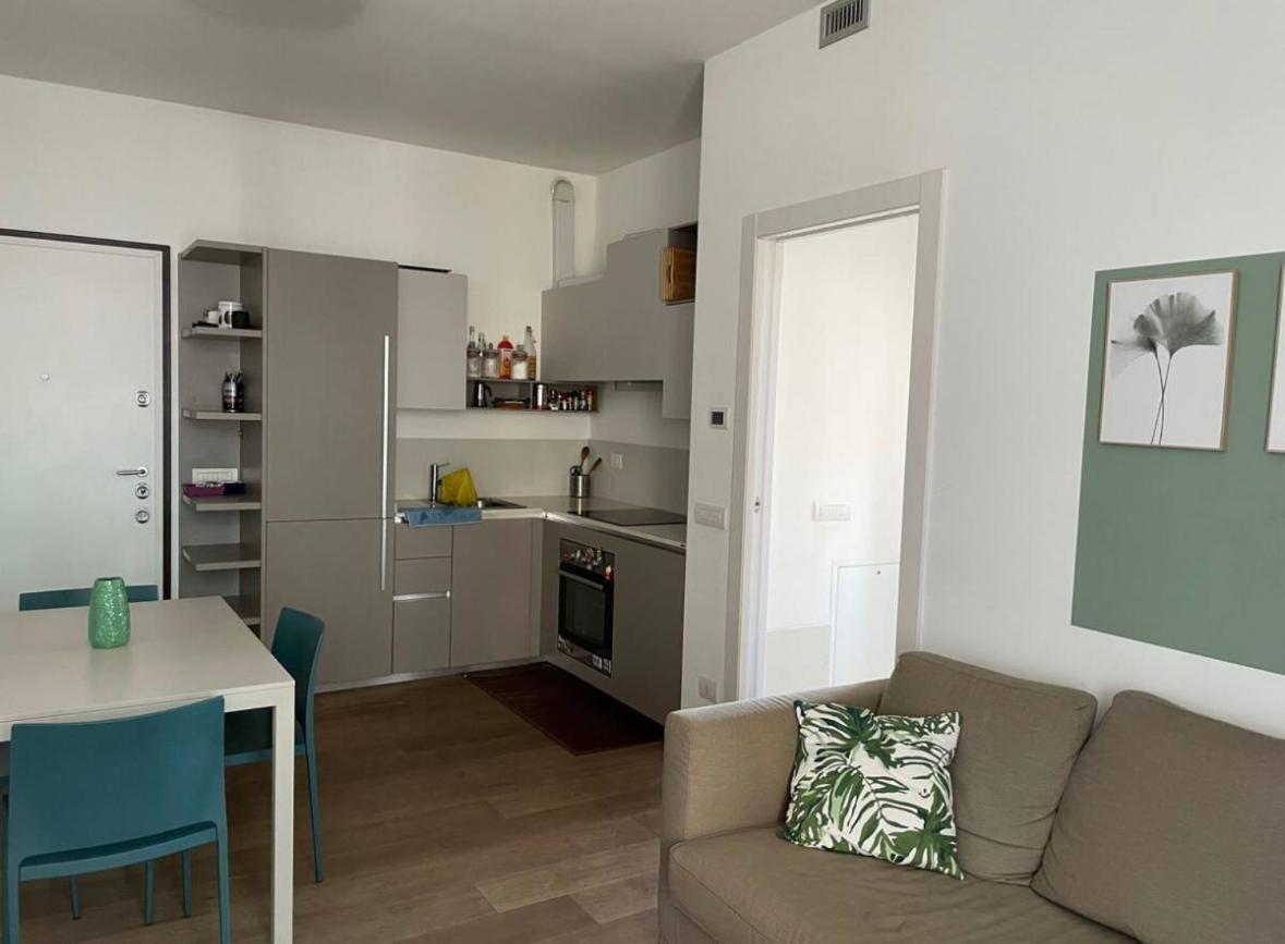 Confortevole Bilocale In Largo Marinai D'Italia Milão Exterior foto